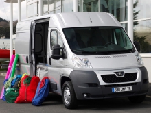 Фото Peugeot Boxer Fourgon 2.2 HDI MT L4H3 №1