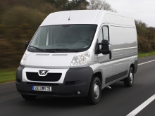 Фото Peugeot Boxer Fourgon 2.2 HDI MT L2H2 №5